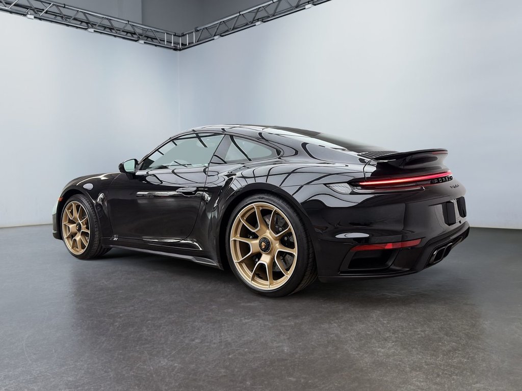 2023 Porsche 911 Turbo S in Laval, Quebec - 3 - w1024h768px