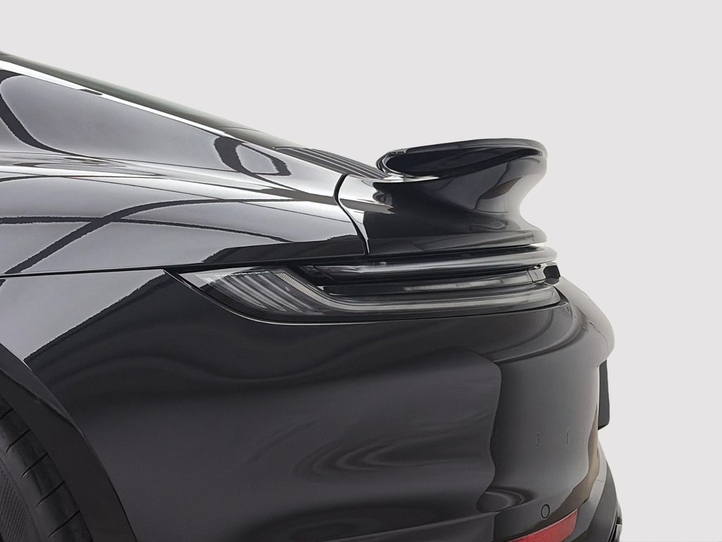 2023 Porsche 911 Turbo S in Laval, Quebec - 14 - w1024h768px