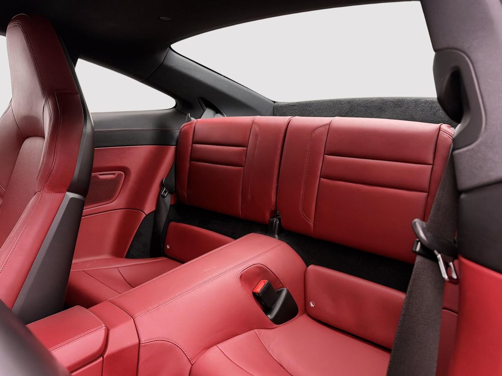 2023 Porsche 911 Carrera 4S in Laval, Quebec - 23 - w1024h768px
