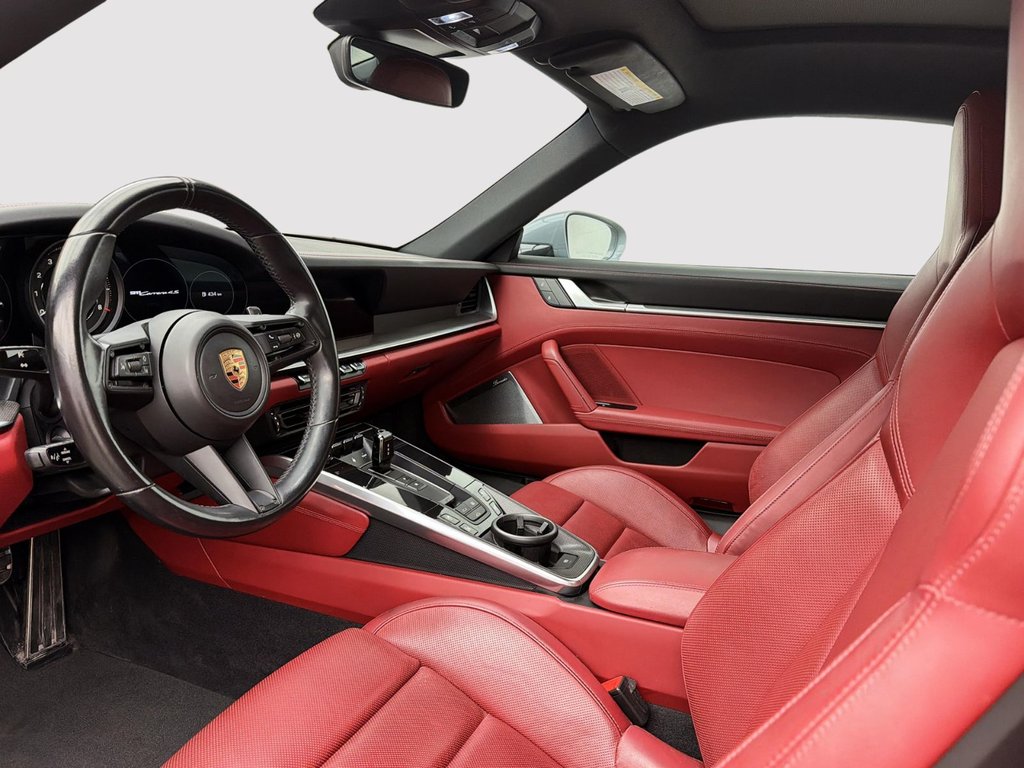 2023 Porsche 911 Carrera 4S in Laval, Quebec - 11 - w1024h768px