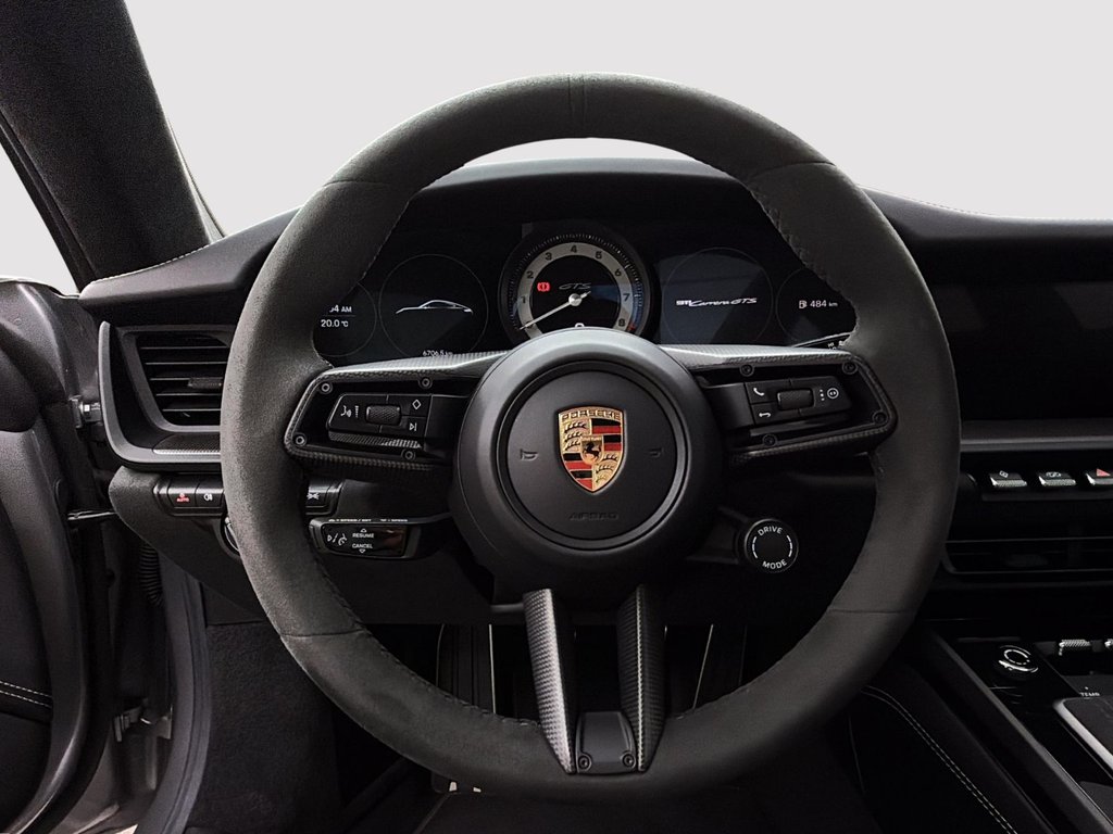 2023 Porsche 911 in Laval, Quebec - 15 - w1024h768px