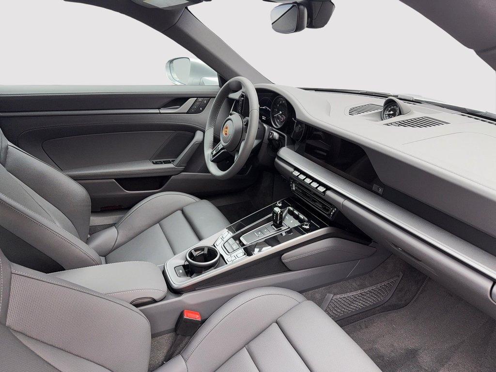 Porsche 911 Carrera S  Sport Package 2024 à Laval, Québec - 23 - w1024h768px