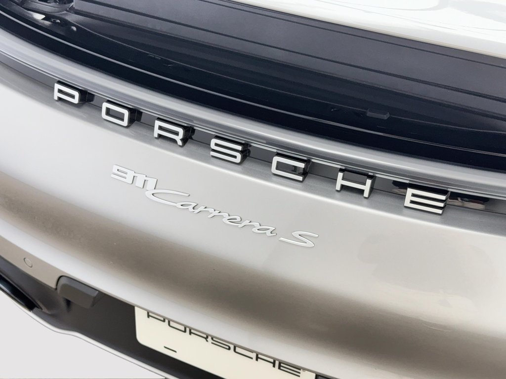 Porsche 911 Carrera S  Sport Package 2024 à Laval, Québec - 9 - w1024h768px