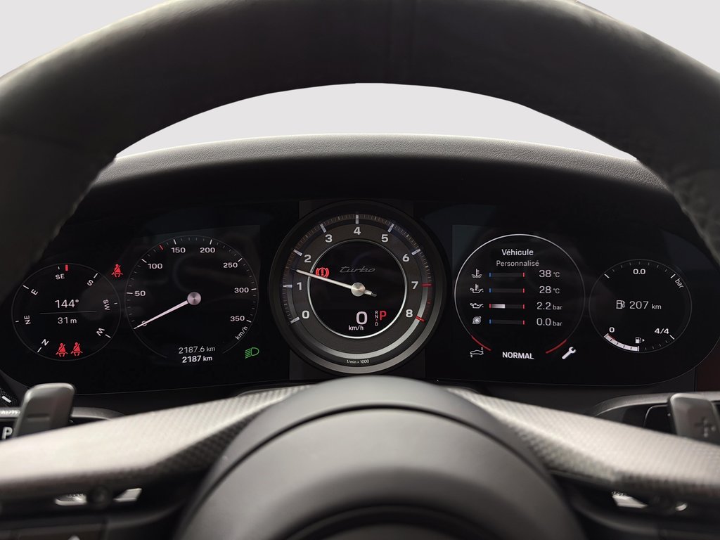Porsche 911 Turbo Coupe 2024 à Laval, Québec - 17 - w1024h768px