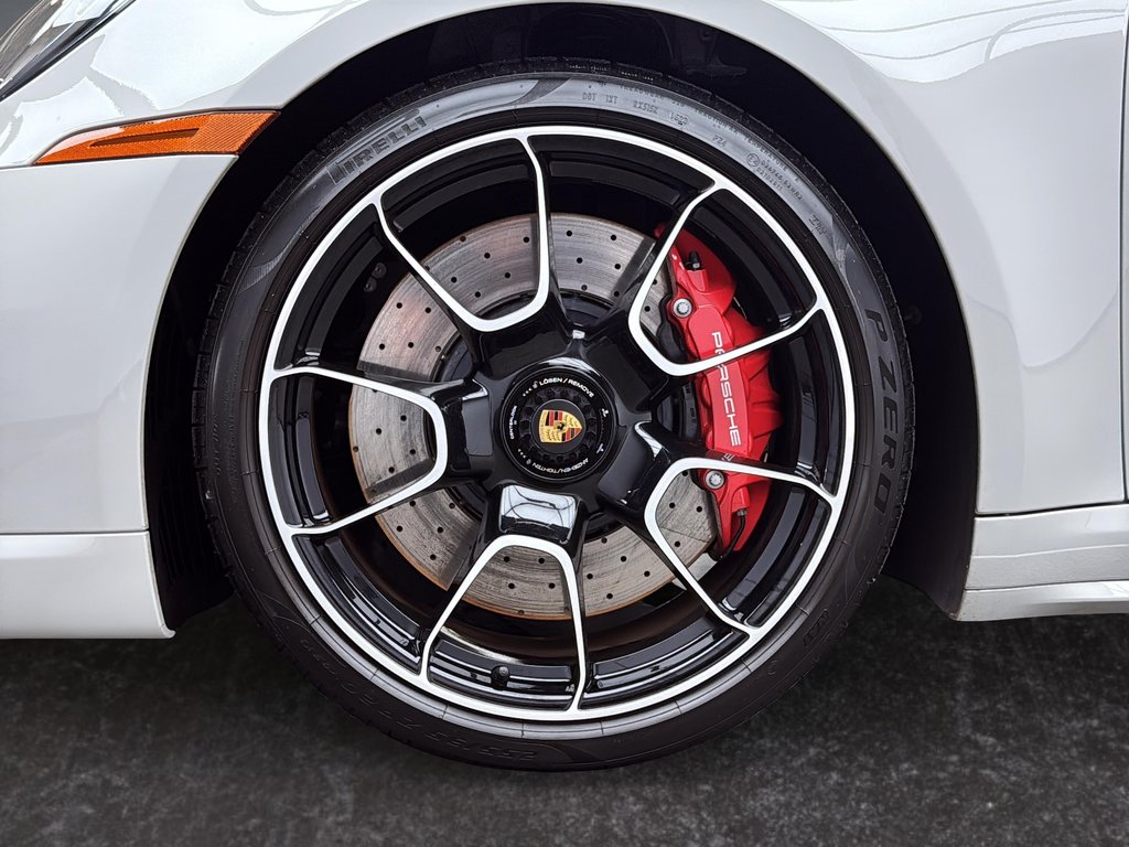 Porsche 911 Turbo Coupe 2024 à Laval, Québec - 7 - w1024h768px