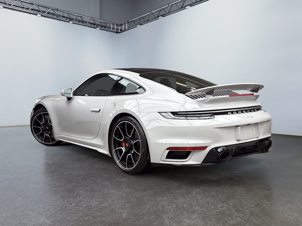 Porsche 911 Turbo Coupe 2024 à Laval, Québec - 3 - w1024h768px