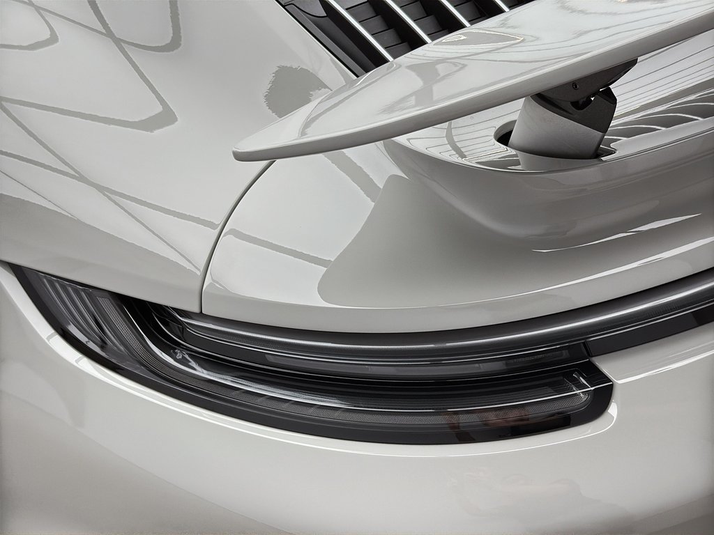 Porsche 911 Turbo Coupe 2024 à Laval, Québec - 12 - w1024h768px
