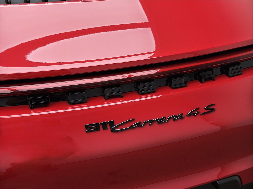 2024 Porsche 911 Carrera 4S  Premium & Sport Package in Laval, Quebec - 8 - w1024h768px