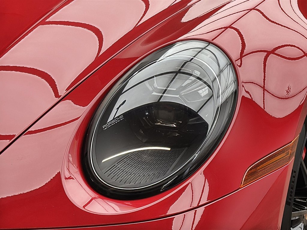 2024 Porsche 911 Carrera 4S  Premium & Sport Package in Laval, Quebec - 10 - w1024h768px
