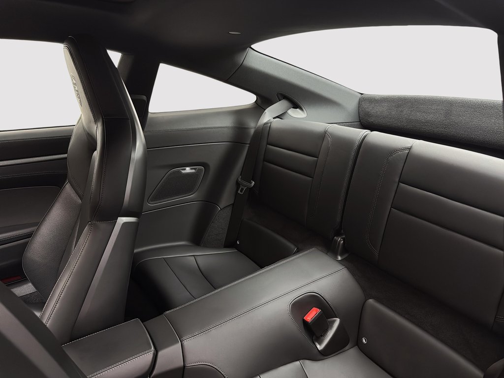 2024 Porsche 911 Carrera 4S  Premium & Sport Package in Laval, Quebec - 25 - w1024h768px