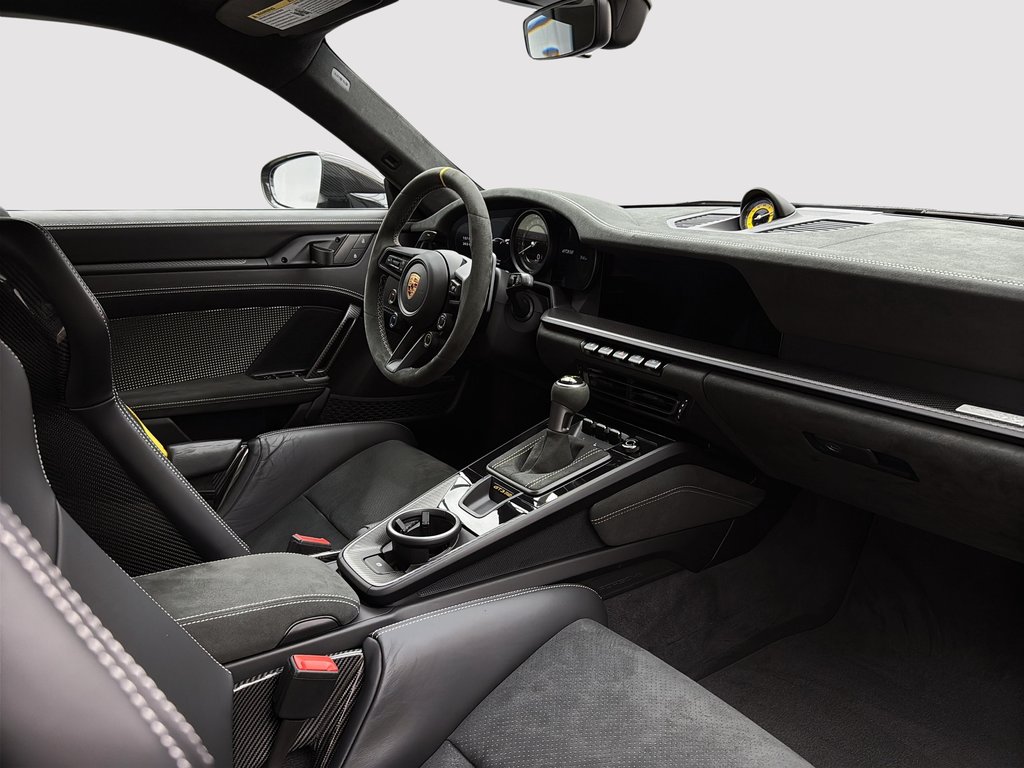 Porsche 911 GT3 RS Coupe 2024 à Laval, Québec - 20 - w1024h768px