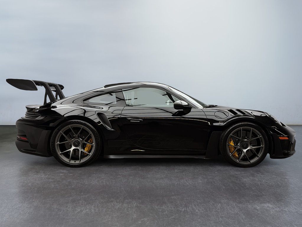 Porsche 911 GT3 RS Coupe 2024 à Laval, Québec - 5 - w1024h768px