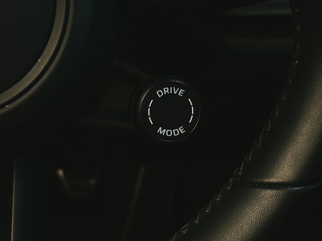 Porsche 911 Carrera 4S Sport Pack. Manual 2024 à Laval, Québec - 16 - w1024h768px