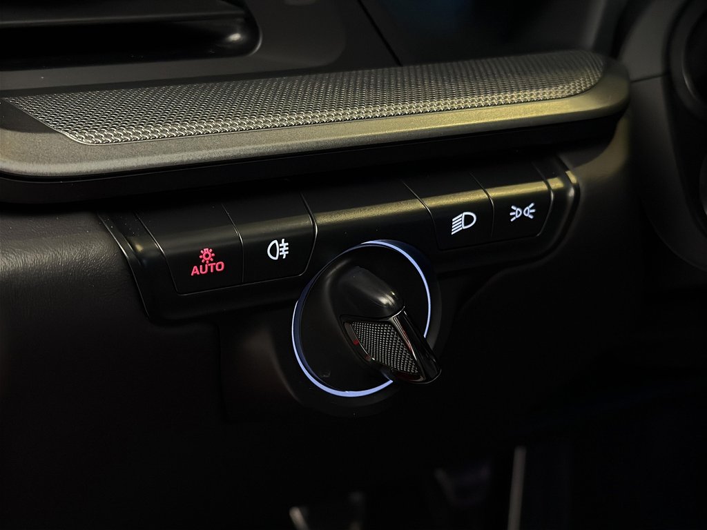 Porsche 911 Carrera 4S Sport Pack. Manual 2024 à Laval, Québec - 27 - w1024h768px