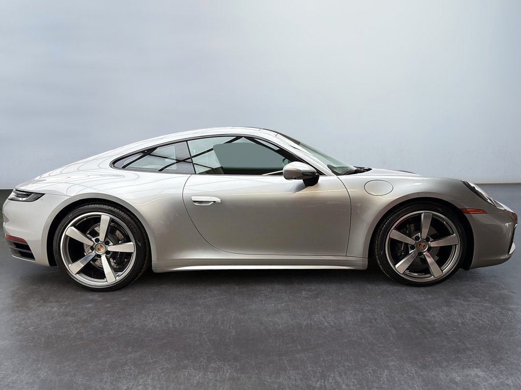 2024 Porsche 911 Carrera Premium Package in Laval, Quebec - 5 - w1024h768px