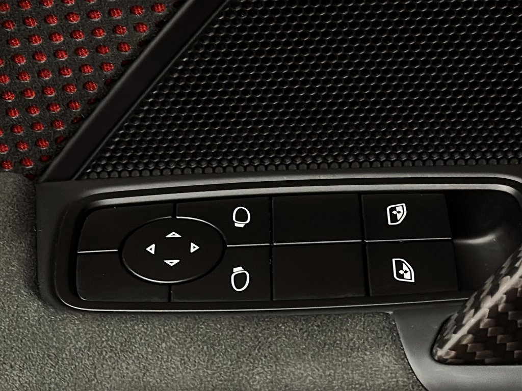 Porsche 911 GT3 RS Weissach Package 2024 à Laval, Québec - 30 - w1024h768px