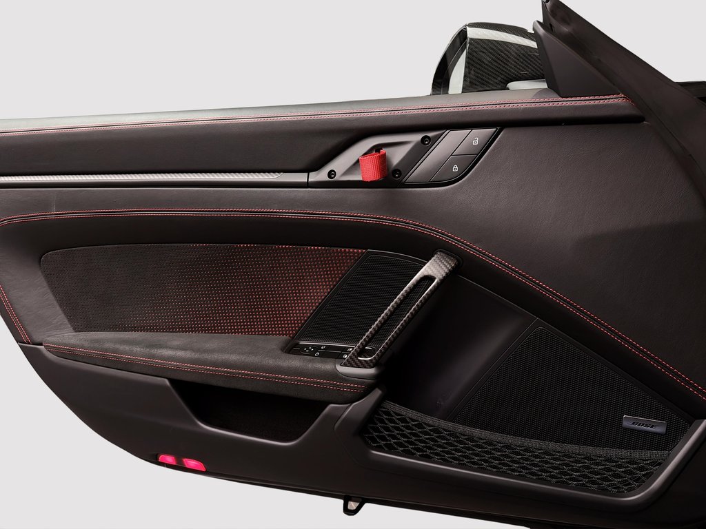 Porsche 911 GT3 RS Weissach Package 2024 à Laval, Québec - 28 - w1024h768px