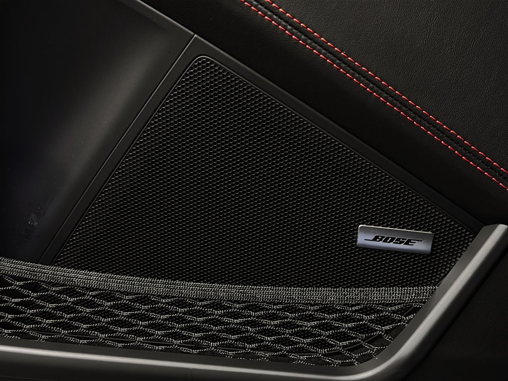 Porsche 911 GT3 RS Weissach Package 2024 à Laval, Québec - 32 - w1024h768px