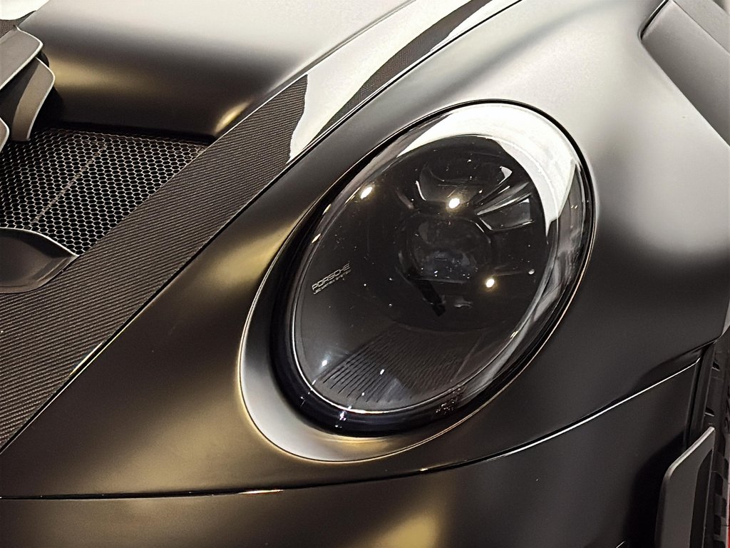 Porsche 911 GT3 RS Weissach Package 2024 à Laval, Québec - 8 - w1024h768px