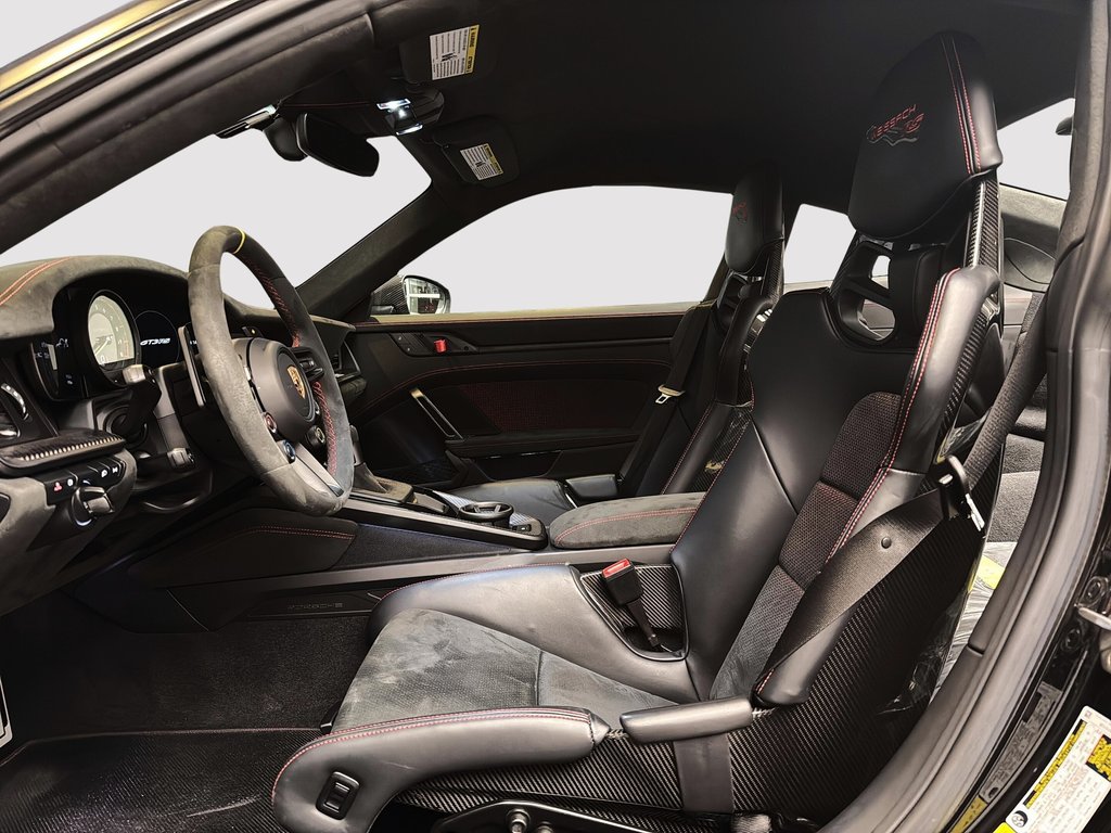 Porsche 911 GT3 RS Weissach Package 2024 à Laval, Québec - 14 - w1024h768px