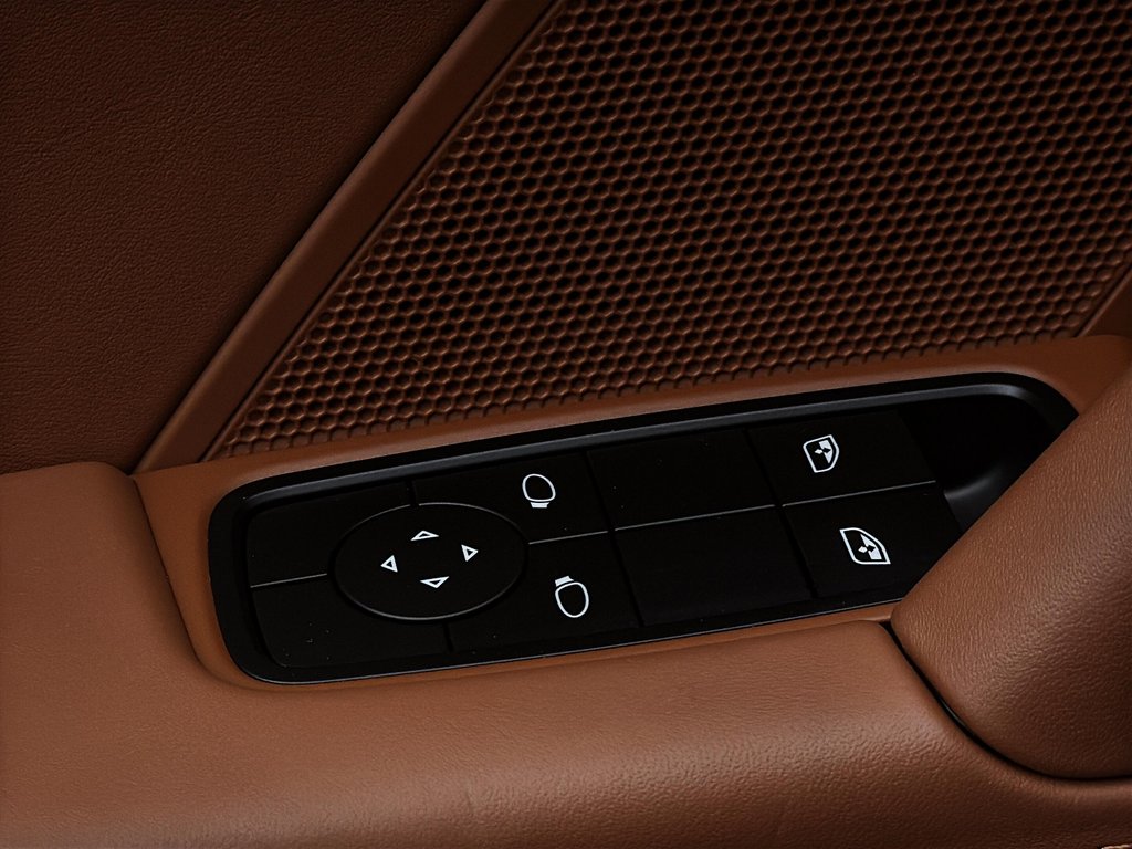 Porsche 911 GT3 Coupe with Touring Package 2024 à Laval, Québec - 32 - w1024h768px