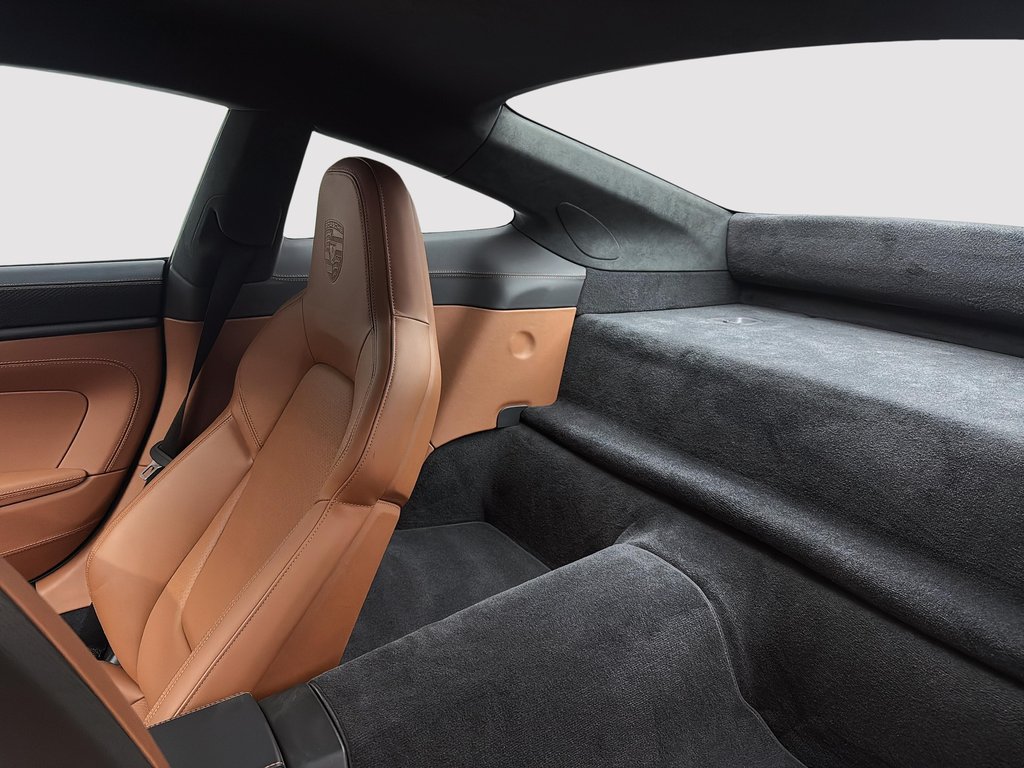 Porsche 911 GT3 Coupe with Touring Package 2024 à Laval, Québec - 27 - w1024h768px