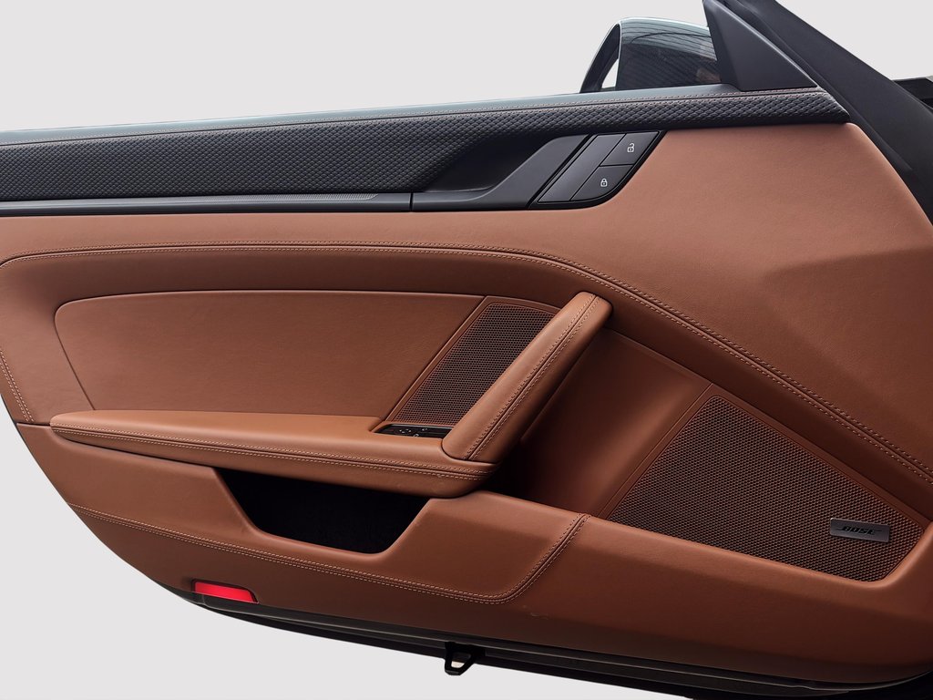 Porsche 911 GT3 Coupe with Touring Package 2024 à Laval, Québec - 30 - w1024h768px