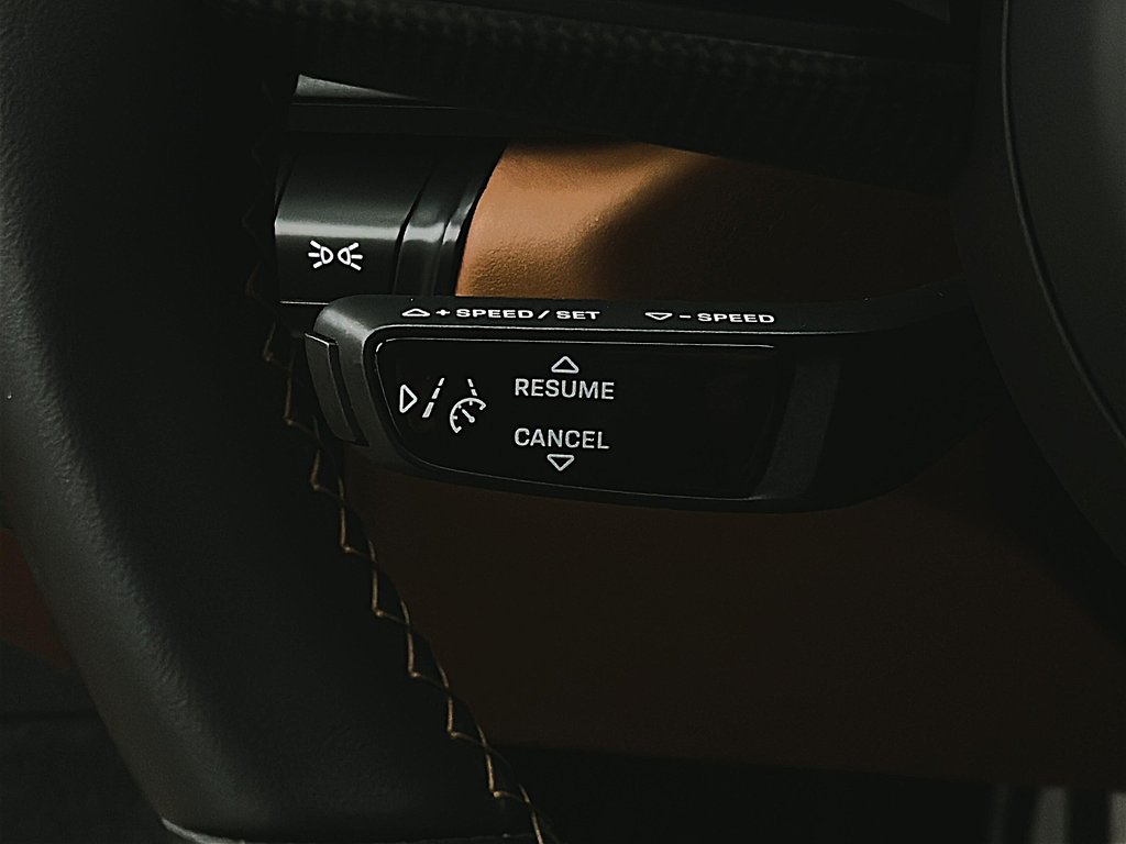 Porsche 911 GT3 Coupe with Touring Package 2024 à Laval, Québec - 20 - w1024h768px