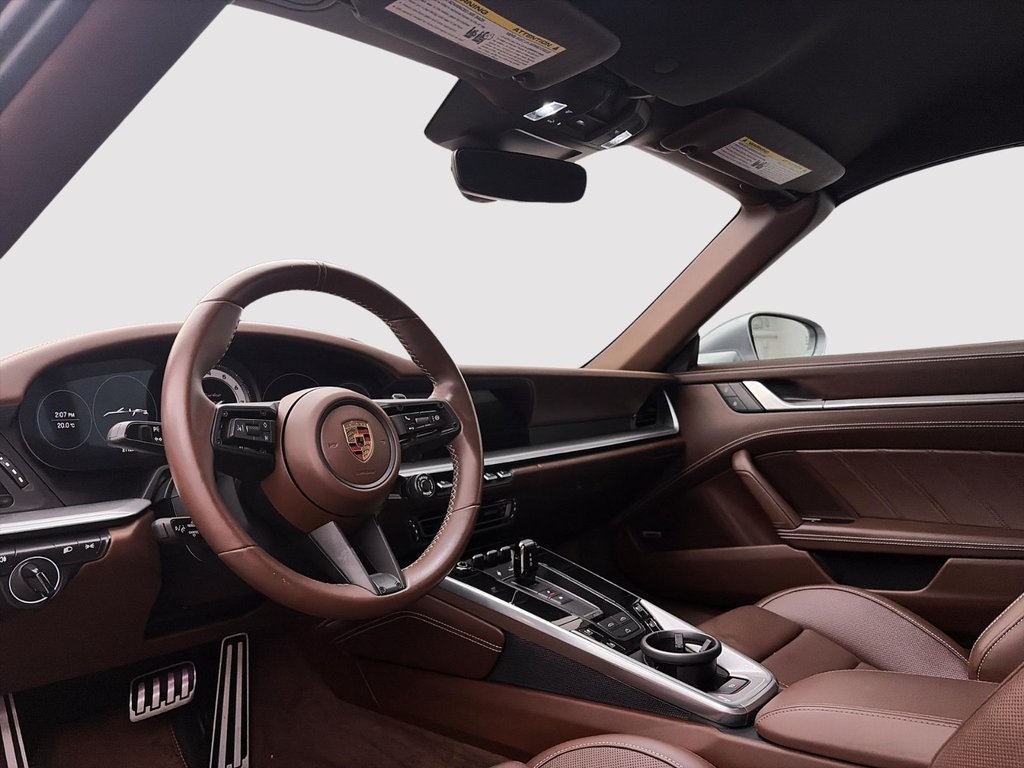 Porsche 911  2024 à Laval, Québec - 27 - w1024h768px