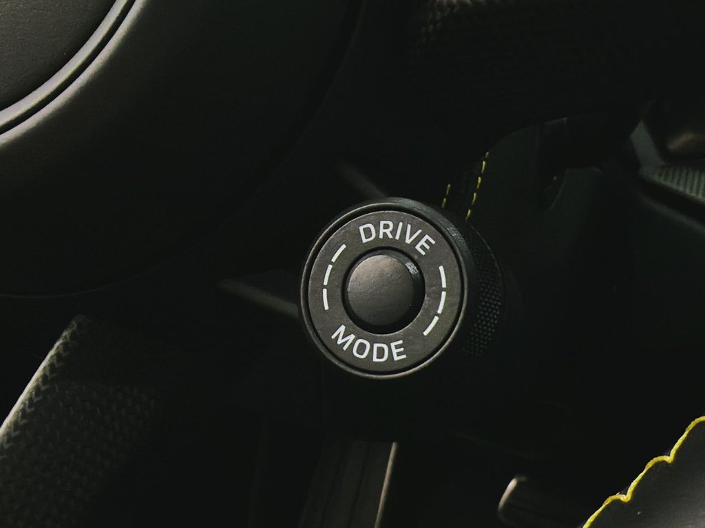 2024 Porsche 911 in Laval, Quebec - 19 - w1024h768px