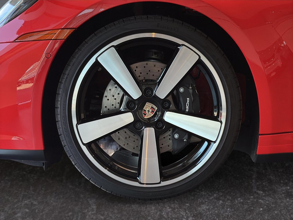 Porsche 911 Carrera Cabriolet Premium Package 2025 à Laval, Québec - 7 - w1024h768px