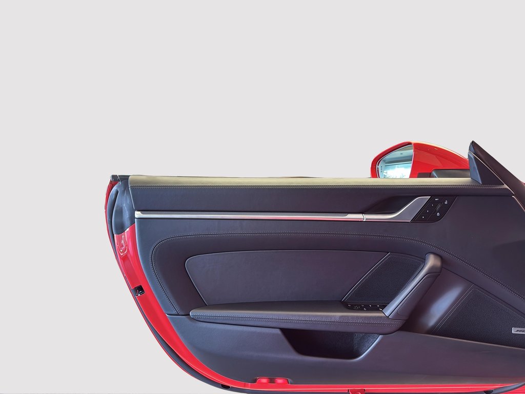 Porsche 911 Carrera Cabriolet Premium Package 2025 à Laval, Québec - 20 - w1024h768px