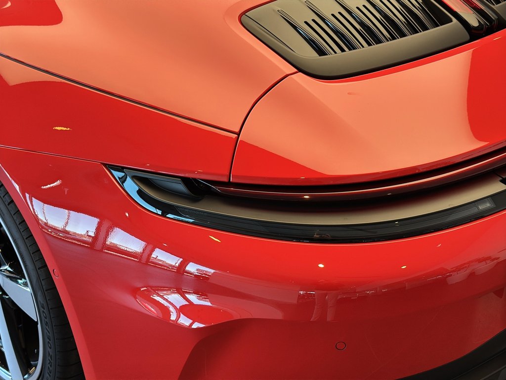 Porsche 911 Carrera Cabriolet Premium Package 2025 à Laval, Québec - 12 - w1024h768px