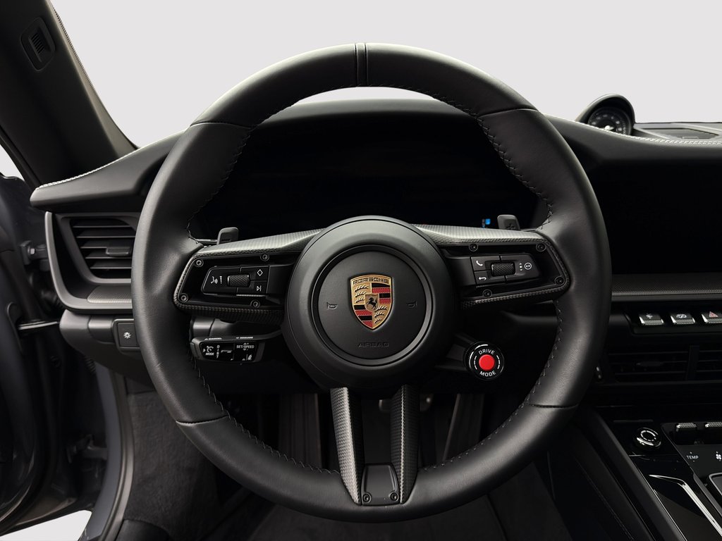 Porsche 911 Carrera 4 GTS Cabriolet 2025 à Laval, Québec - 20 - w1024h768px