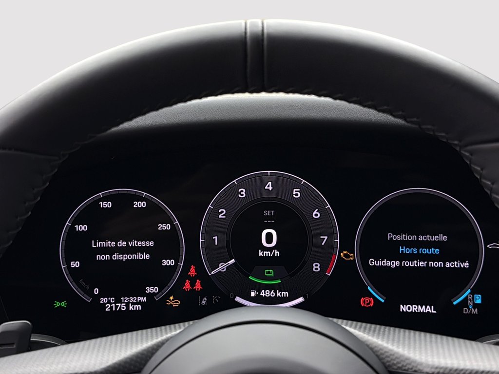 Porsche 911 Carrera 4 GTS Cabriolet 2025 à Laval, Québec - 23 - w1024h768px