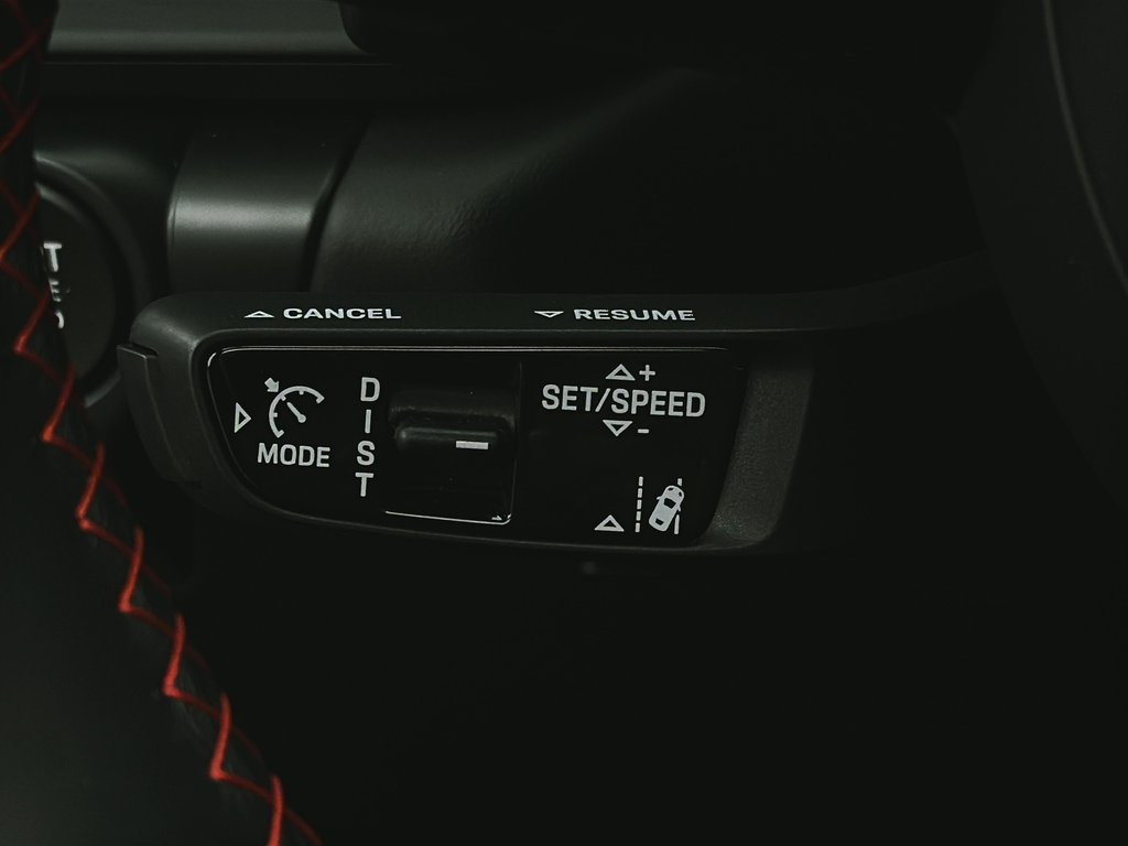 Porsche 911 Targa 4 GTS 2025 à Laval, Québec - 22 - w1024h768px