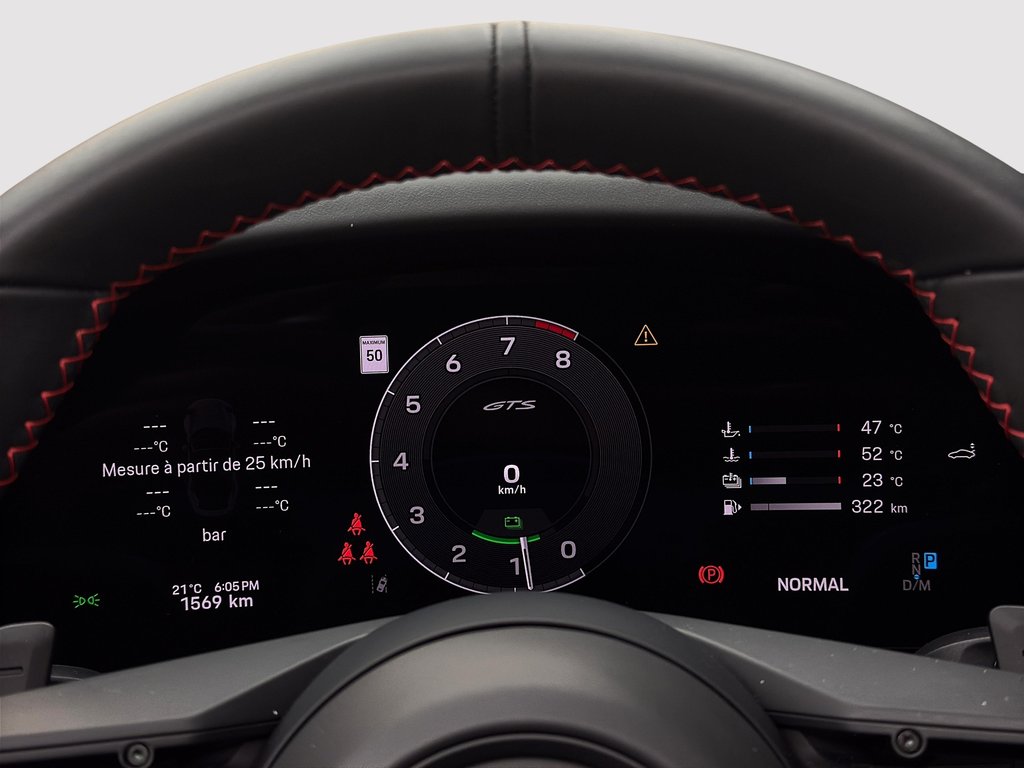 Porsche 911 Targa 4 GTS 2025 à Laval, Québec - 23 - w1024h768px