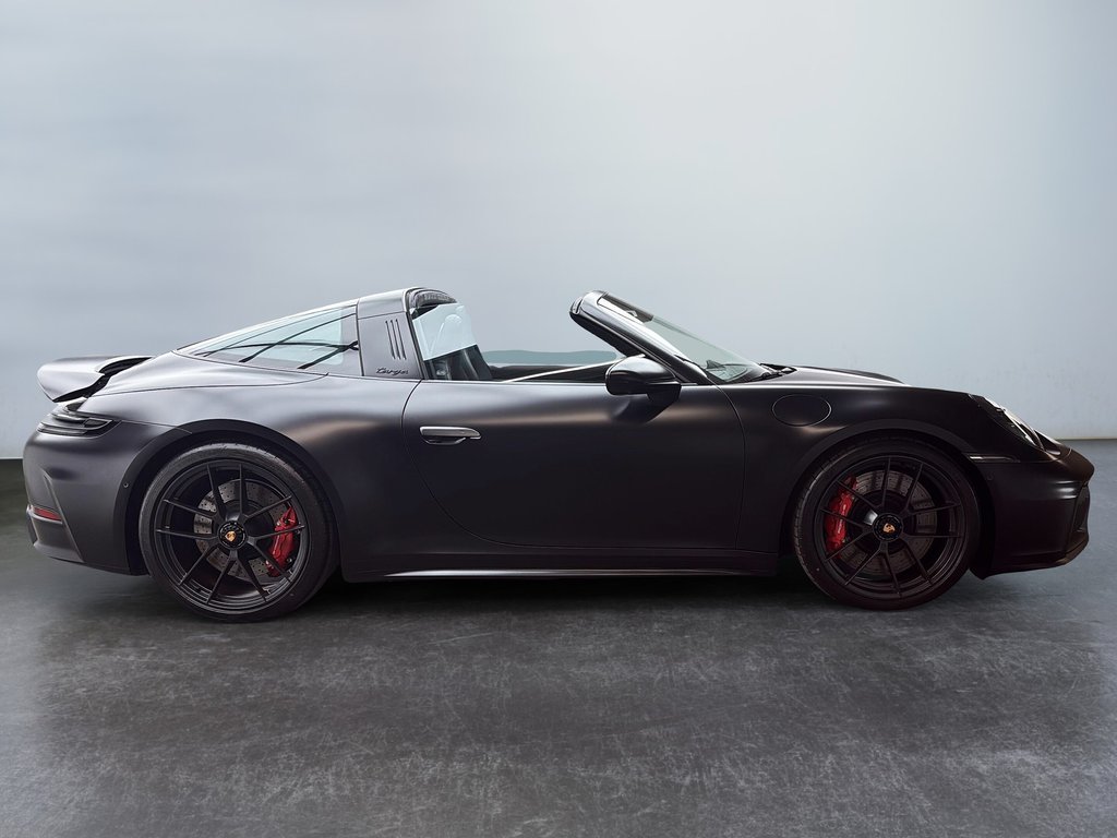 Porsche 911 Targa 4 GTS 2025 à Laval, Québec - 8 - w1024h768px