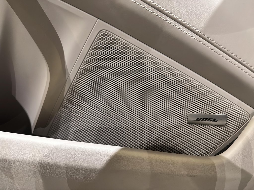 2025 Porsche 911 Carrera S Cabriolet Premium Package in Laval, Quebec - 35 - w1024h768px