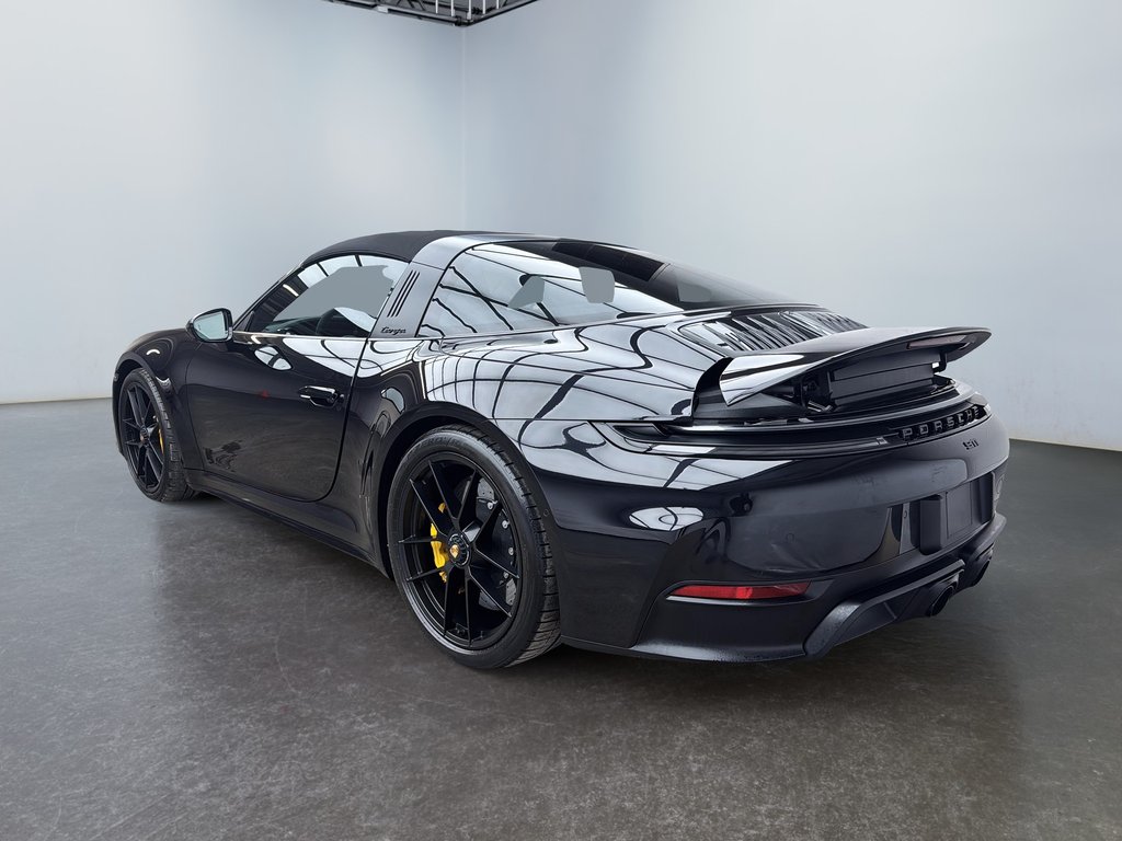 2025 Porsche 911 Targa 4 GTS Ceramic Composite Brakes in Laval, Quebec - 6 - w1024h768px