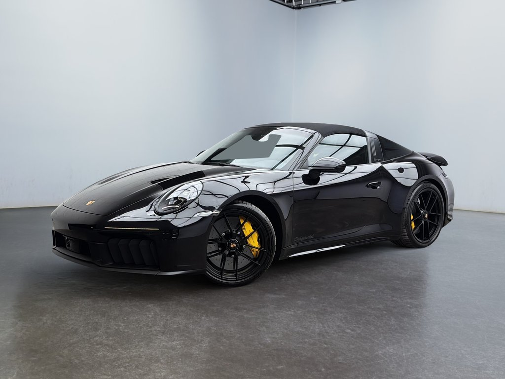 2025 Porsche 911 Targa 4 GTS Ceramic Composite Brakes in Laval, Quebec - 4 - w1024h768px