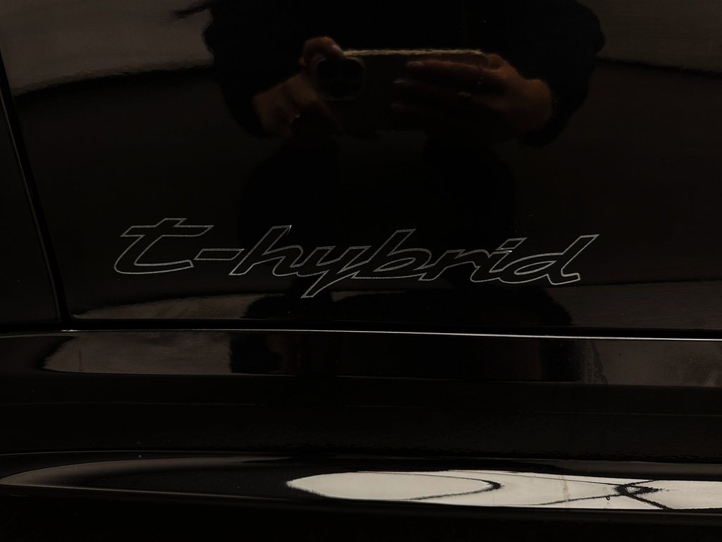 2025 Porsche 911 Targa 4 GTS Ceramic Composite Brakes in Laval, Quebec - 36 - w1024h768px