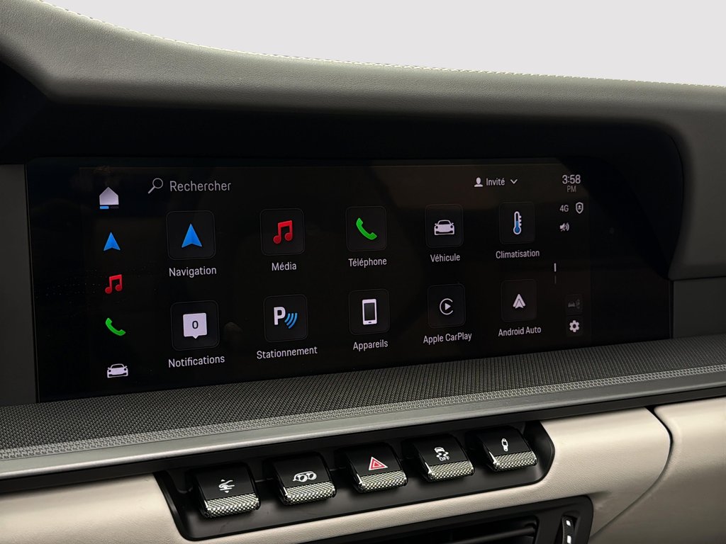 2025 Porsche 911 Carrera Cabriolet Premium Package in Laval, Quebec - 26 - w1024h768px