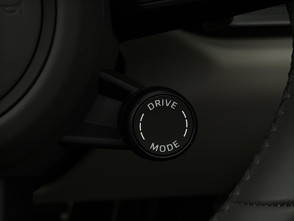 2025 Porsche 911 Carrera Cabriolet Premium Package in Laval, Quebec - 20 - w1024h768px