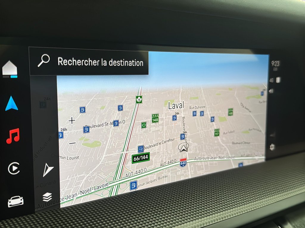 Porsche 911 Carrera 4 GTS SportDesign Package 2025 à Laval, Québec - 26 - w1024h768px