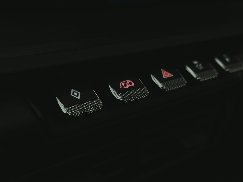 2025 Porsche 911 Targa 4 GTS Ceramic Composite Brakes in Laval, Quebec - 25 - w1024h768px