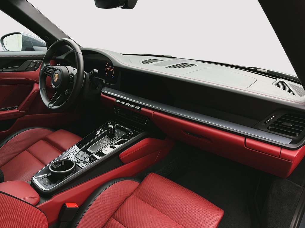2025 Porsche 911 Carrera S Cabriolet Premium Package in Laval, Quebec - 28 - w1024h768px