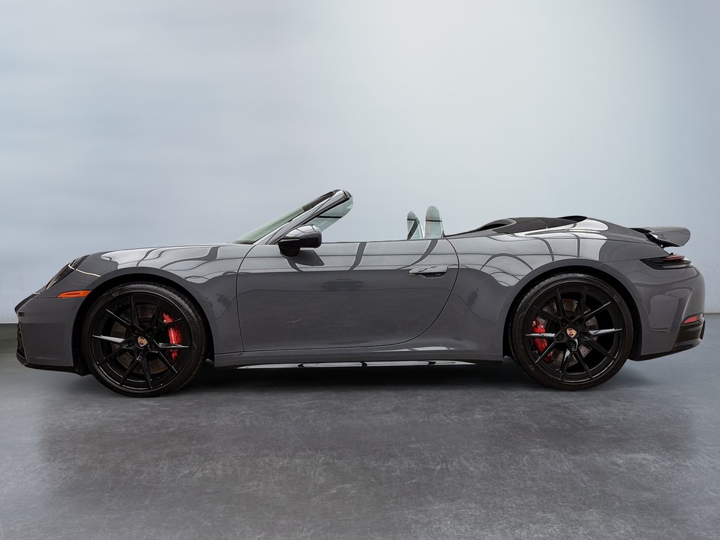 2025 Porsche 911 Carrera S Cabriolet Premium Package in Laval, Quebec - 2 - w1024h768px