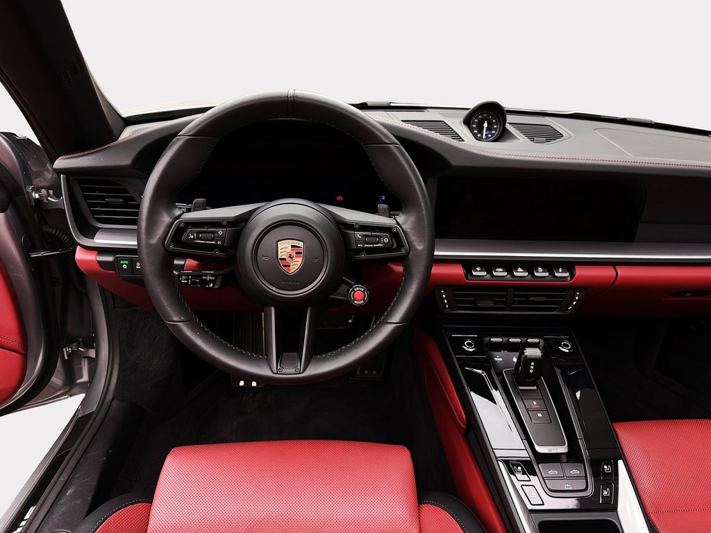 Porsche 911 Carrera 4 GTS Cabriolet Premium Package 2025 à Laval, Québec - 19 - w1024h768px