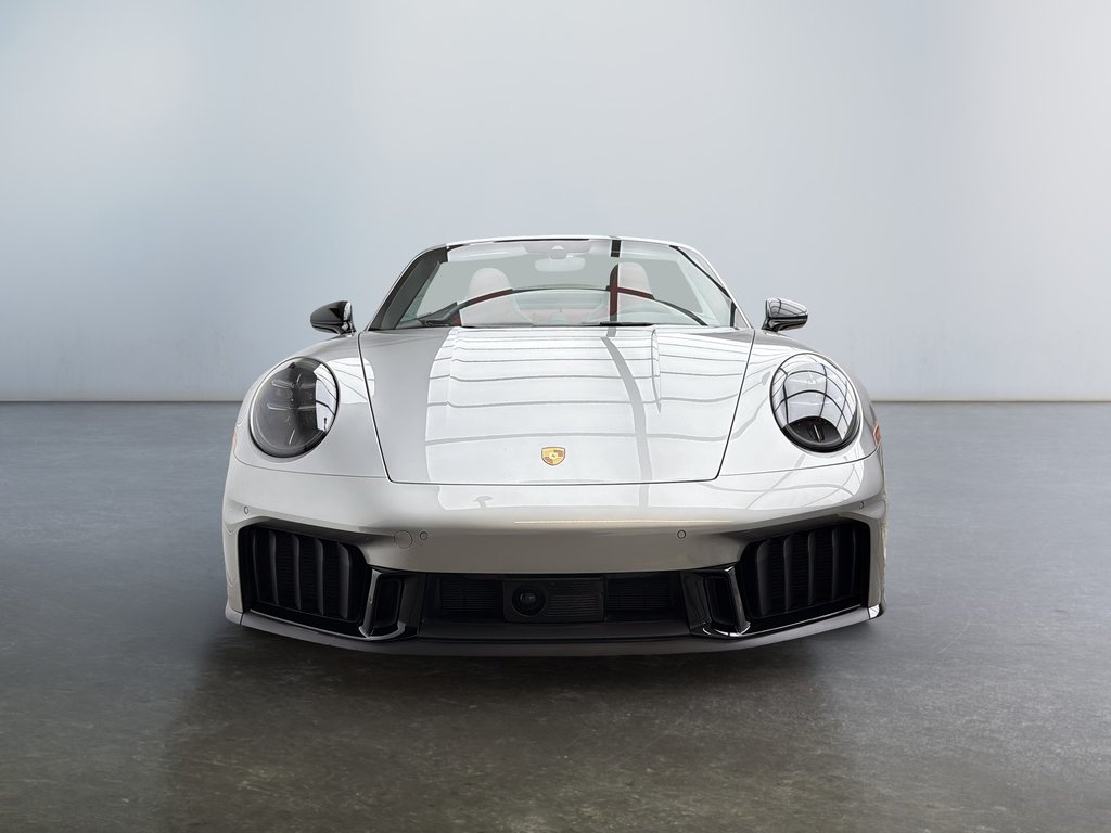 Porsche 911 Carrera 4 GTS Cabriolet Premium Package 2025 à Laval, Québec - 9 - w1024h768px